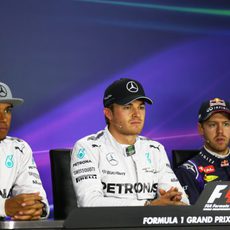 Rosberg, Hamilton y Vettel en la rueda de prensa