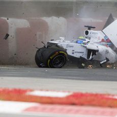 Fuerte accidente de Felipe Massa