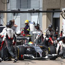 Parada en boxes de Esteban Gutiérrez