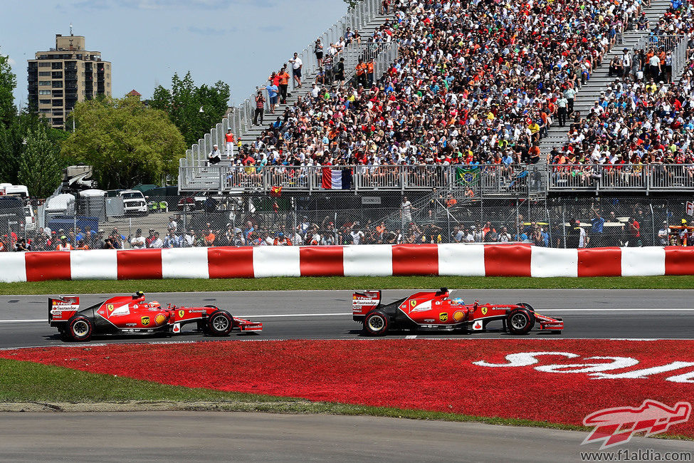 Kimi Räikkönen sigue la estela de Fernando Alonso