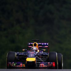 Sebastian Vettel rodando con neumáticos blandos