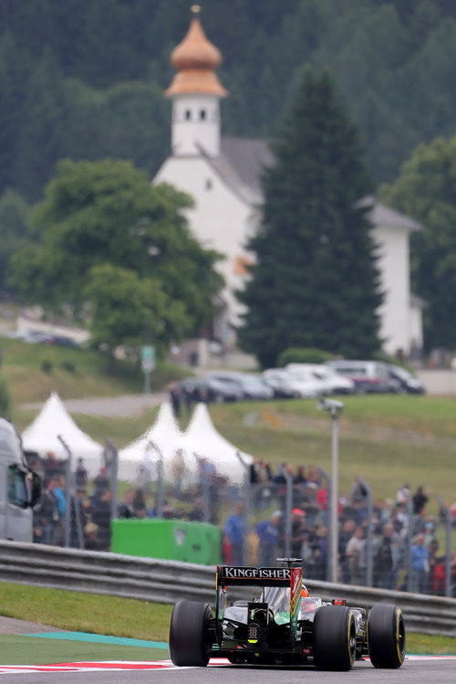 Sergio Pérez en el circuito de Spielberg