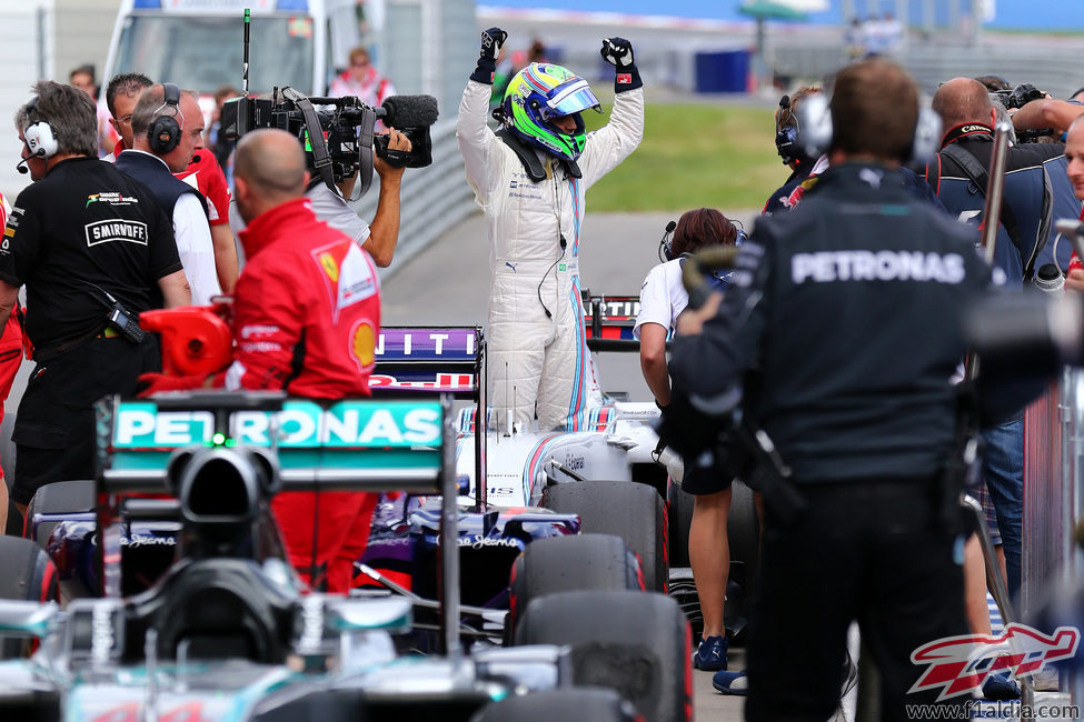 Felipe Massa celebra la pole en Austria