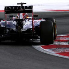 Sebastian Vettel no logra entrar en la Q3