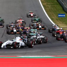 Felpe Massa mantiene la pole en Austria