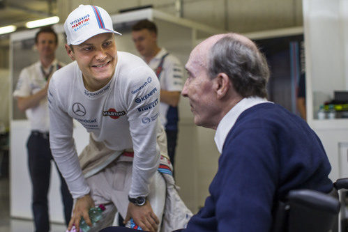 Valtteri Bottas, junto a Frank Williams