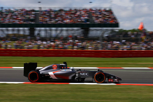 Giedo van der Garde rodando en Silverstone