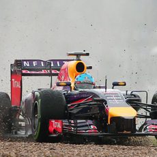 Salida de pista de Sebastian Vettel en los Libres 3