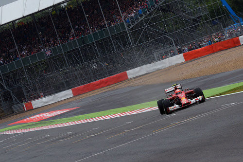 Kimi Raikkonen quedando fuera de la Q2