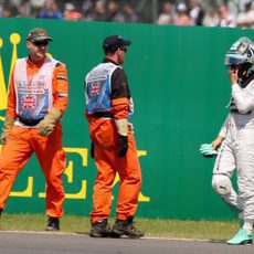 Primer abandono del año para Nico Rosberg