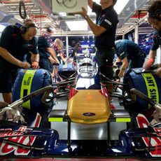 Buemi en boxes