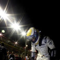 Rosberg se sube al monoplaza