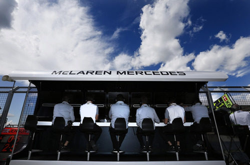 Muro del equipo McLaren en Silverstone
