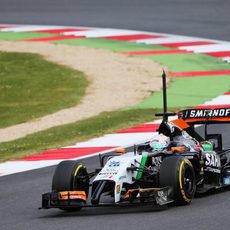 Dani Juncadella rondando en el último día de test