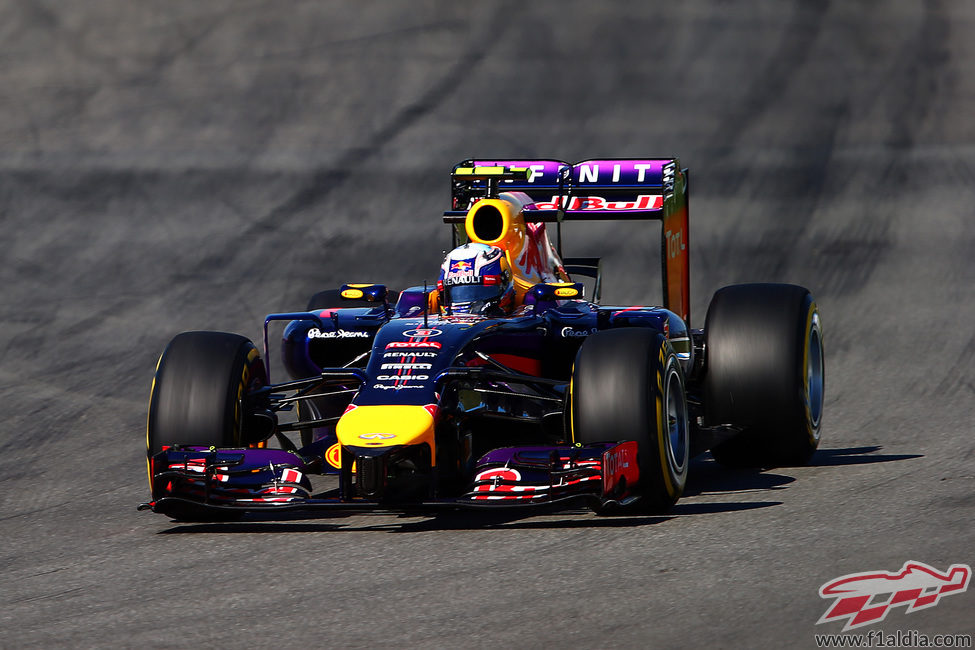 Daniel Ricciardo prueba el trazado de Hockenheim