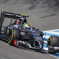 Esteban Gutiérrez en la segunda sesión de entrenamientos libres