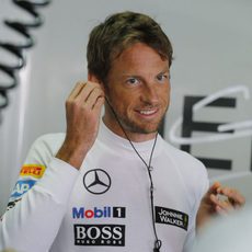 Jenson Button en el garaje