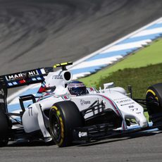 Valtteri Bottas con problemas de neumáticos por las altas temperaturas