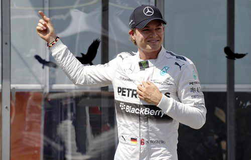 Alegría de Nico Rosberg al lograr la pole