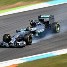 Nico Rosberg se pasa de frenada en Hockenheim