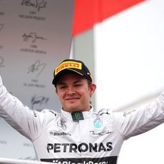 Alegría de Nico Rosberg en el podio