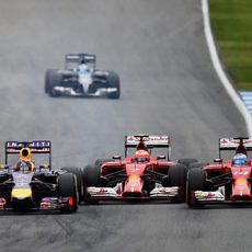 Vettel y Alonso adelantan a Räikkönen en Alemania