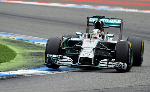 Gran remontada de Lewis Hamilton en Alemania