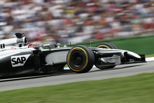 Dos puntos para Jenson Button en Alemania