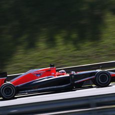 Jules Bianchi con problemas de equilibrio en su coche