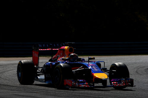 Sebastian Vettel advierte de la cercanía de los rivales