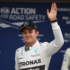 Nico Rosberg logra su tercera pole consecutiva