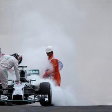 Lewis Hamilton tuvo que abandonar en la Q1