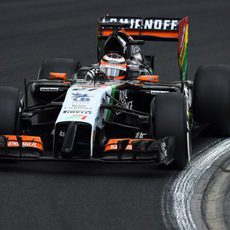 Nico Hulkenberg camino a la Q3 en el Hungaroring