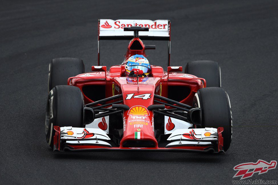 Fernando Alonso saldrá desde la parte limpia en Hungría