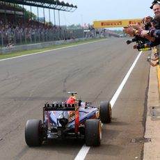 Red Bull celebra la victoria de Daniel Ricciardo