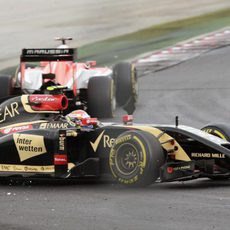 Pastor Maldonado choca con Jules Bianchi