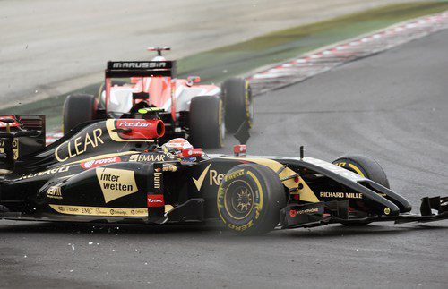 Pastor Maldonado choca con Jules Bianchi