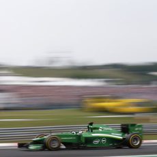 Kamui Kobayashi vuela con los 'option'