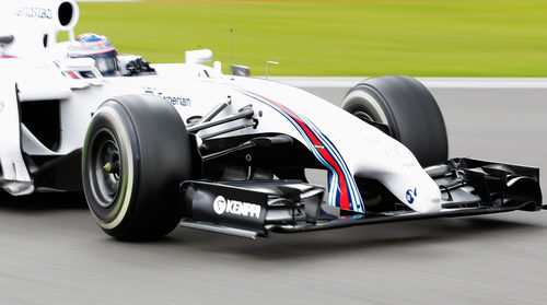 Valtteri Bottas prueba el neumático medio en Spa