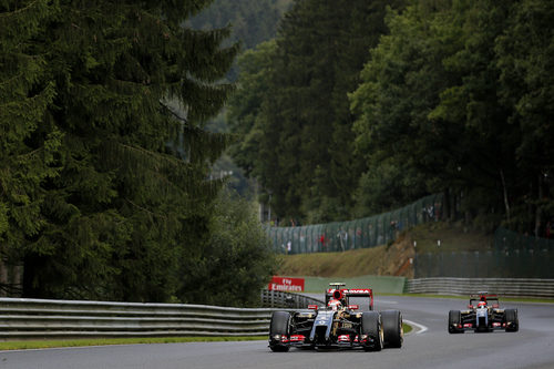 Maldonado y Grosjean ruedan en los Libres 3