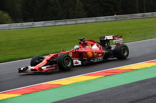 Fernando Alonso muestra un gran ritmo en Spa