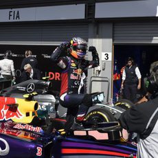 Tercera victoria del año para Daniel Ricciardo