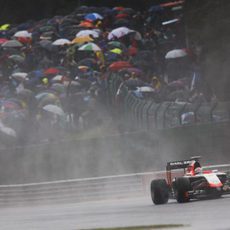 Jules Bianchi exprime el MR03 para llegar a la Q2