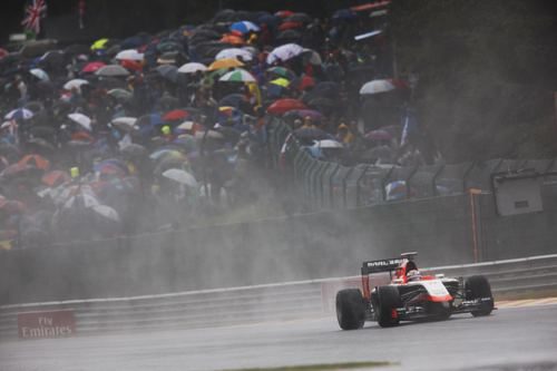 Jules Bianchi exprime el MR03 para llegar a la Q2