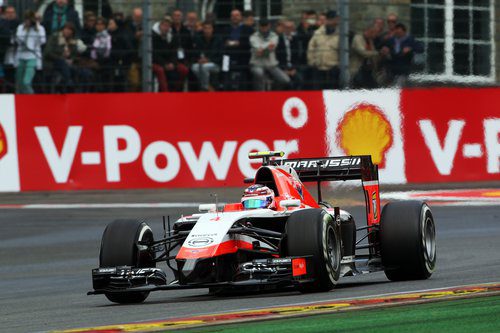 Max Chilton comienza su vuelta durante los Libres 3