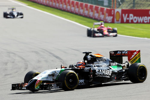 Nico Hülkenberg intenta abrir hueco entre sus rivales