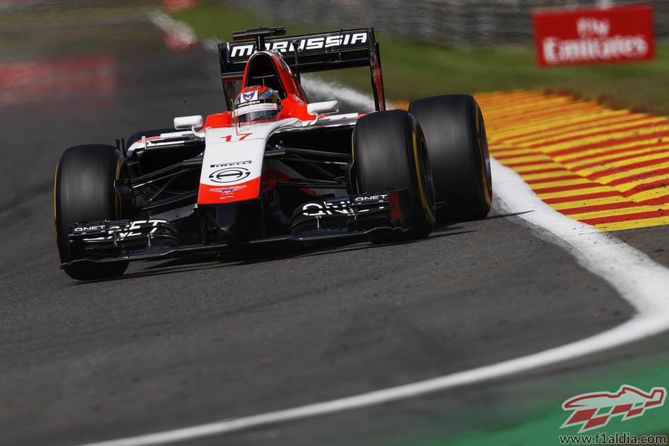 Jules Bianchi durante la carrera en Spa