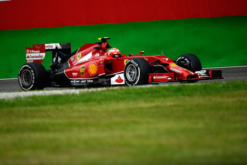 Kimi Räikkönen prueba el compuesto medio en Monza