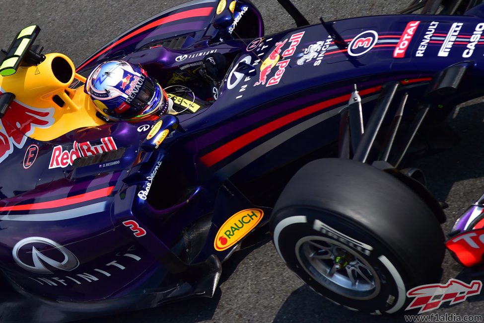 Daniel Ricciardo tuvo un problema con el motor en los Libres 1