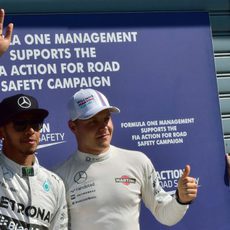 Lewis Hamilton y Valtteri Bottas, entre los tres primeros